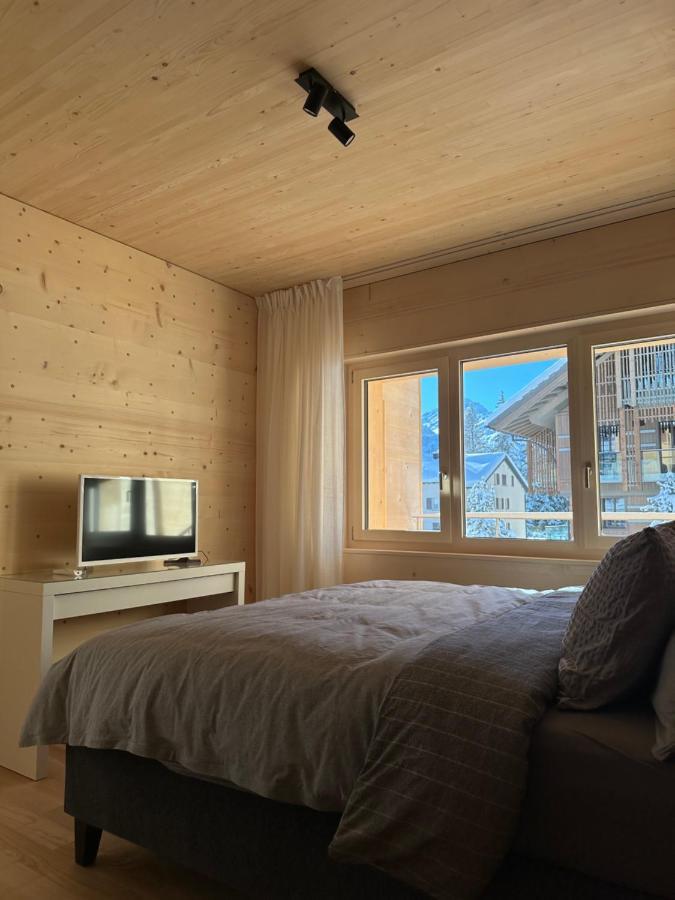 Mondholz Ferienwohnung Андермат Екстериор снимка